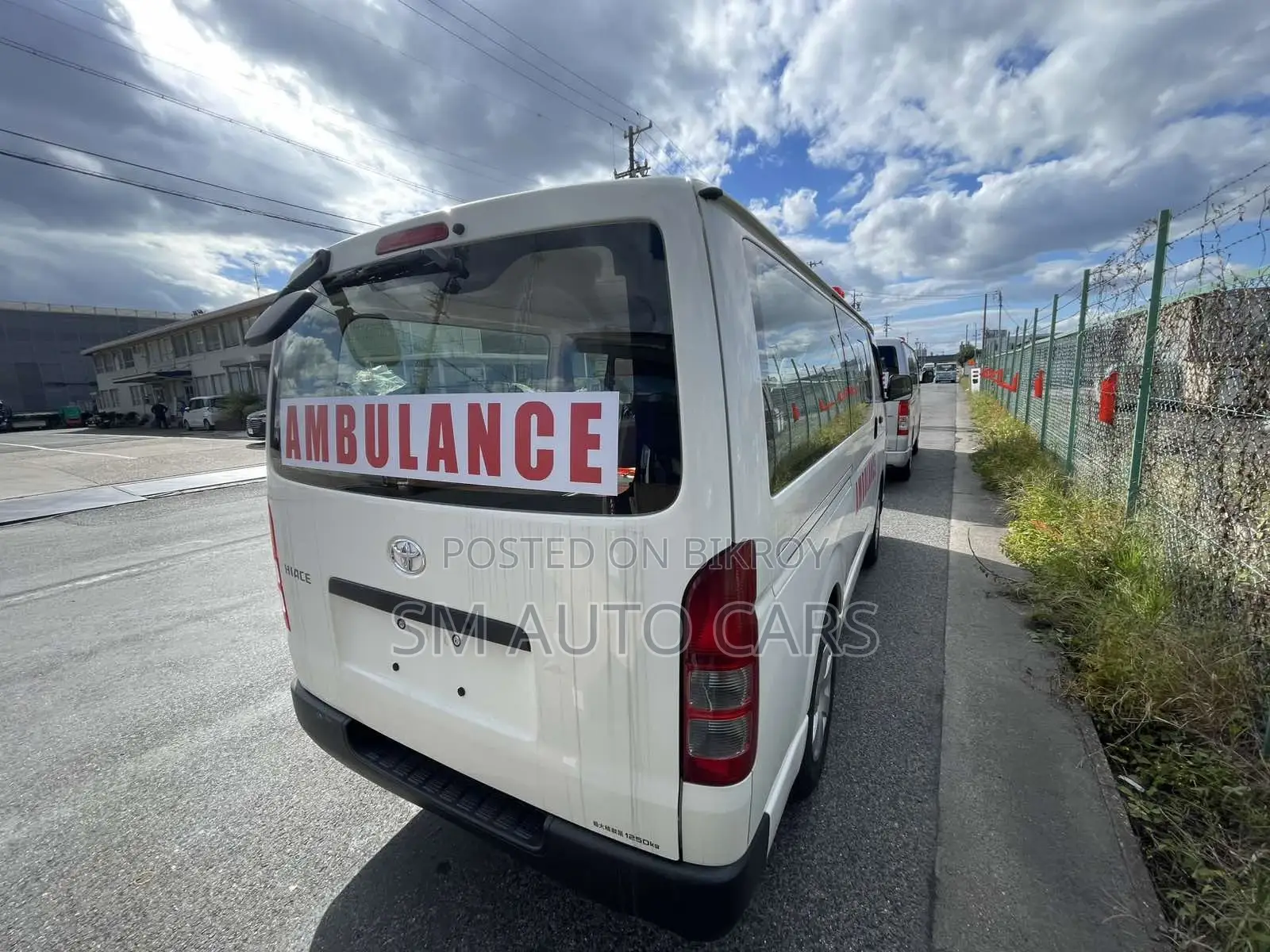 Toyota Hiace Ambulance DX Dual AC 2020