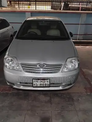 Toyota Fielder . 2003