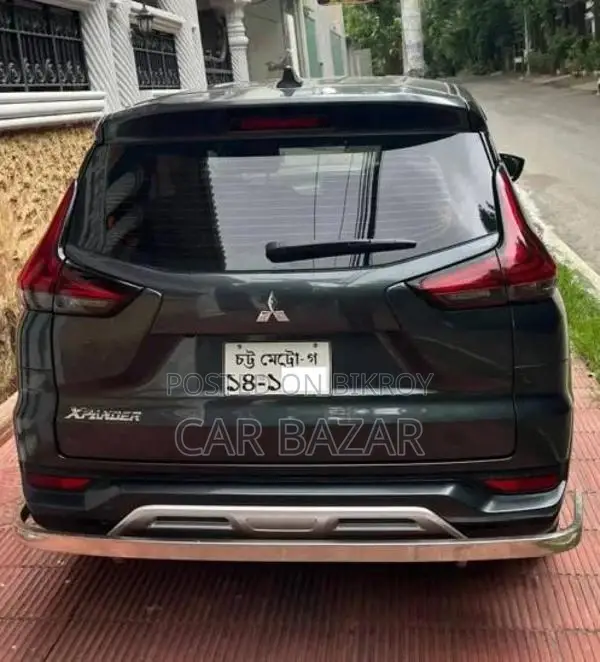 Mitsubishi X-Pander 7Seater Suv 1500Cc 2021