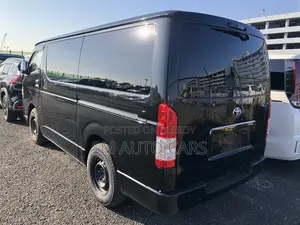 Toyota Hiace Super GL Dark Prime2 2022