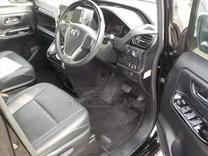 Toyota Esquire GI NON HYB 2021