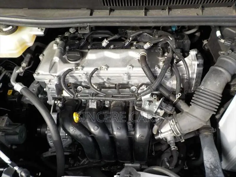 Toyota Esquire GI NON HYB 2021