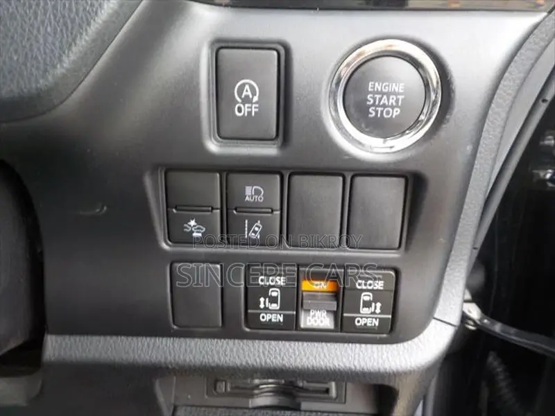 Toyota Esquire GI NON HYB 2021