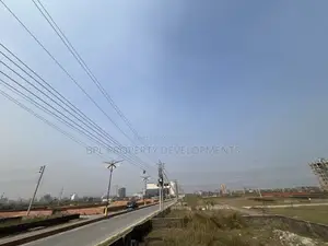 সামনের রাস্তা ৬০ ফুট ‼️‼️ ৫ কাঠা ‼️‼️দক্ষিণমুখী প্লট