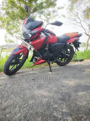 TVS Apache RTR . 2017