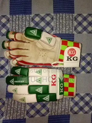 Kg Cricket Gloves