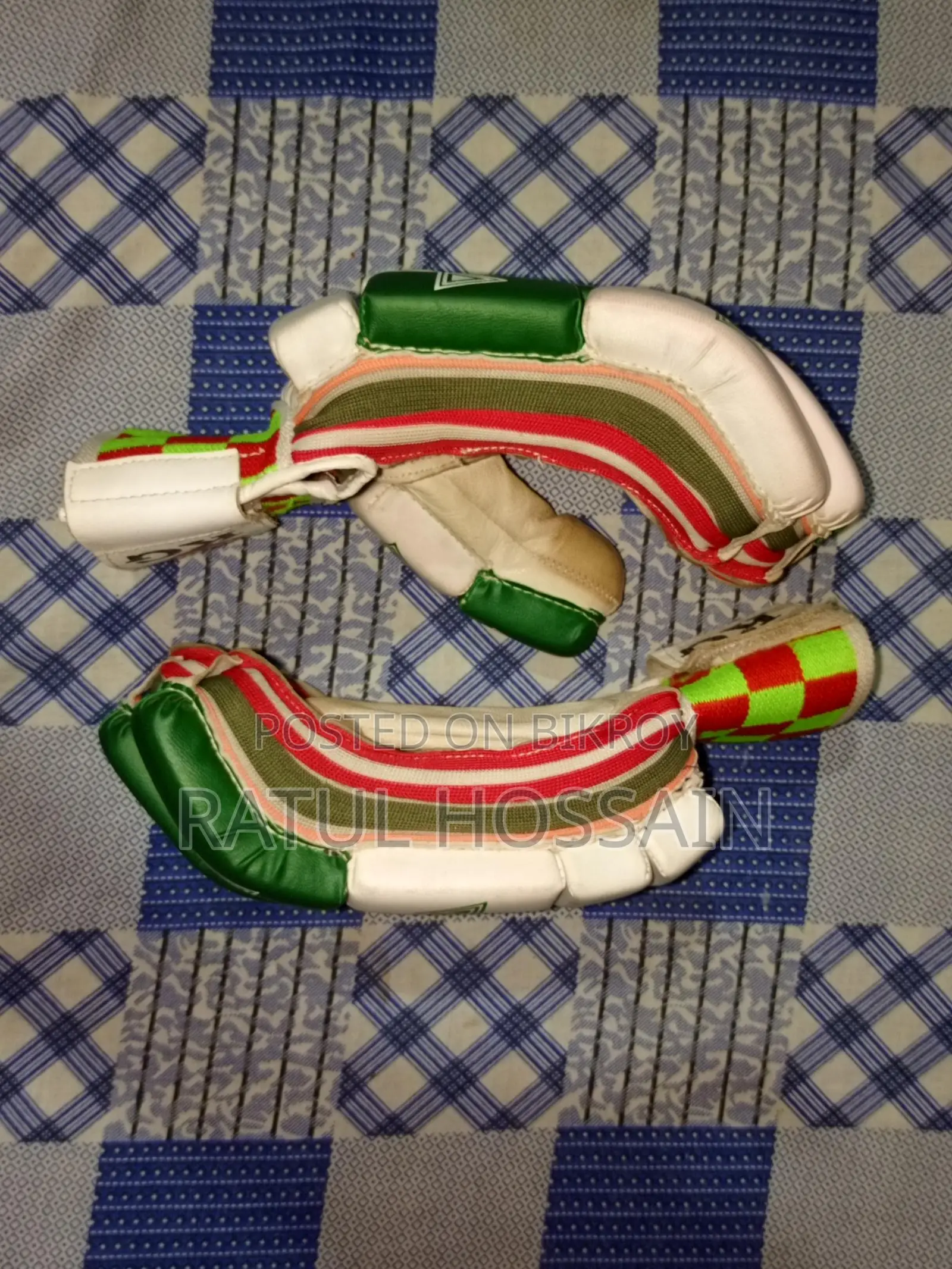 Kg Cricket Gloves