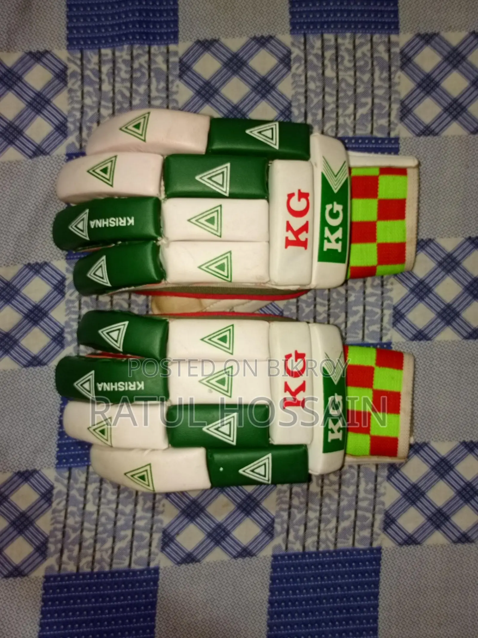Kg Cricket Gloves