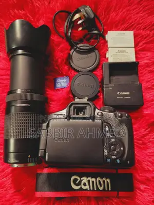 Canon 600d with 75-300mm zoom lens fresh condition