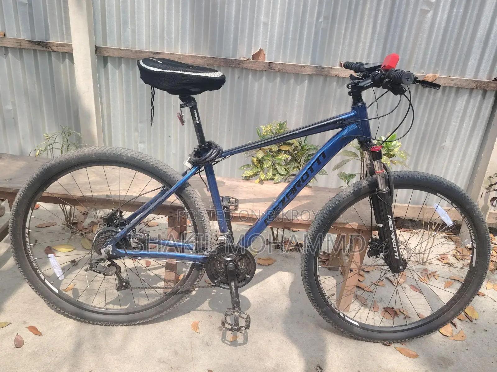 Experience a premium feel with this 29-inch cycle with an 18-inch frame