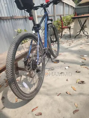 Experience a premium feel with this 29-inch cycle with an 18-inch frame