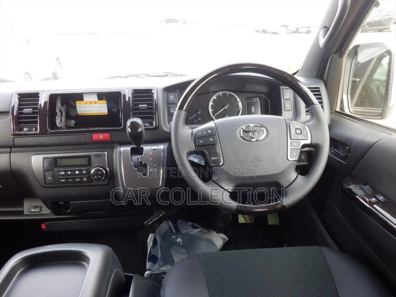 Toyota Hiace SUPER GL DARKPRIME 2025