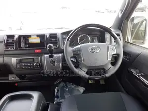 Toyota Hiace SUPER GL DARKPRIME 2025