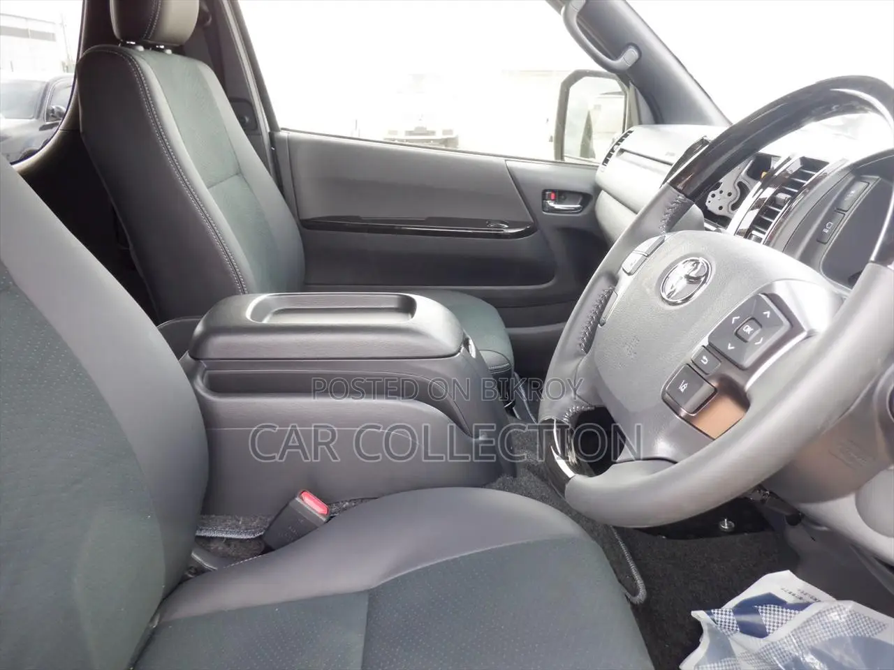 Toyota Hiace SUPER GL DARKPRIME 2025