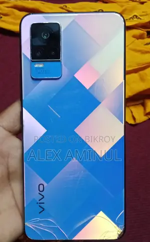 Vivo V21e (Used)
