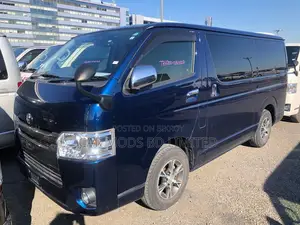 Toyota Hiace Super GL (2DP,LED) 2020