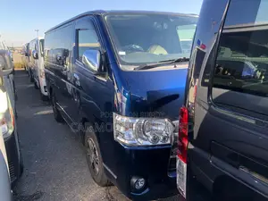Toyota Hiace Super GL (2DP,LED) 2020
