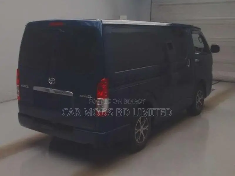 Toyota Hiace Super GL (2DP,LED) 2020