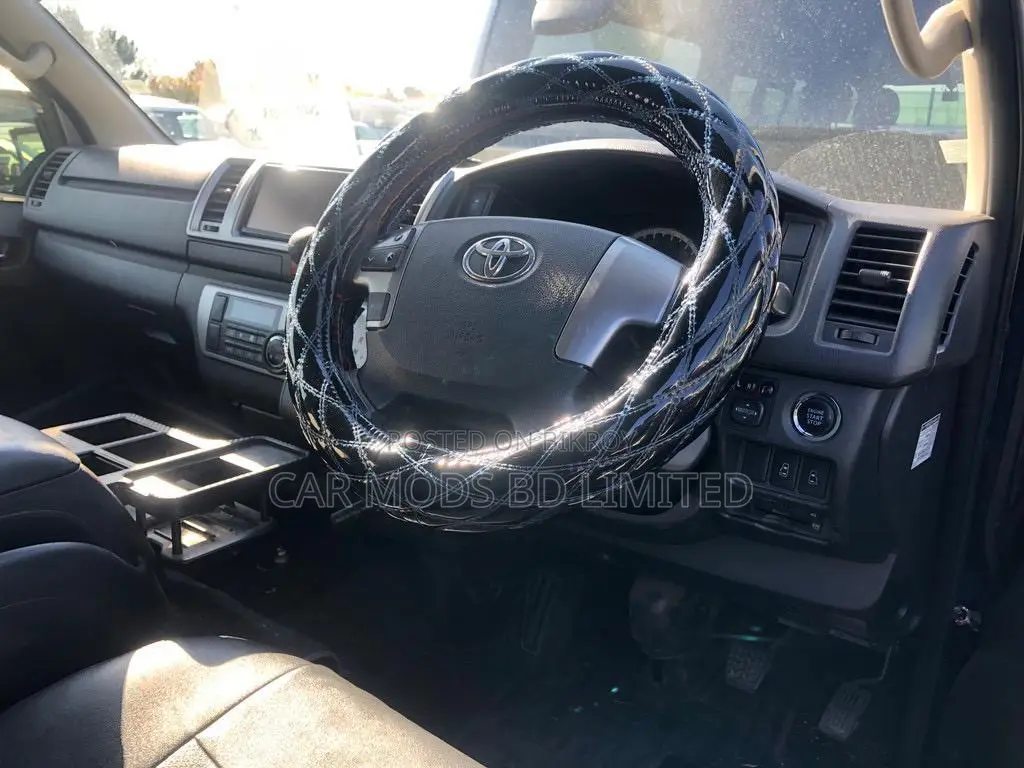 Toyota Hiace Super GL (2DP,LED) 2020