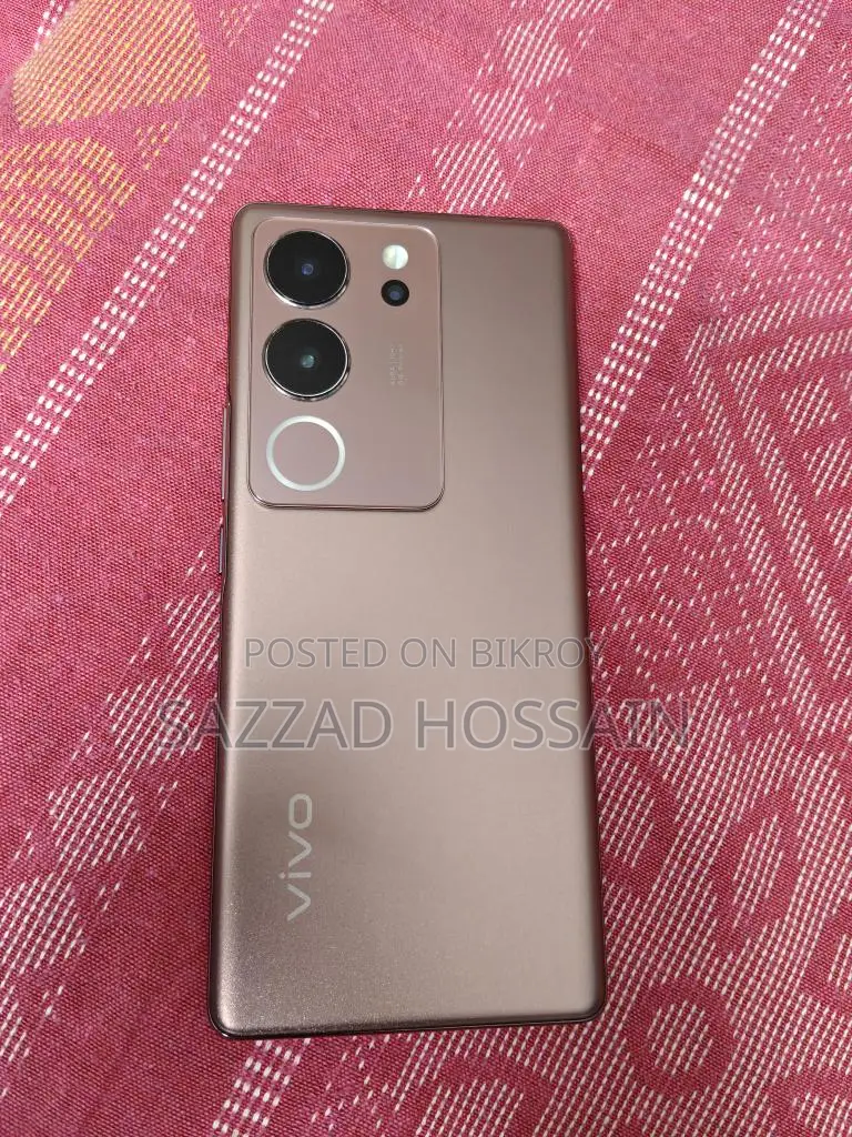 Vivo V29 pro (Used)