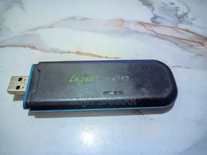 D-link Dwr-910 4g Usb Modem + Router