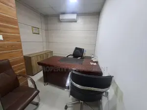 Fully Furnished Office 1600.sqft Commarcial Building 3rd Floor