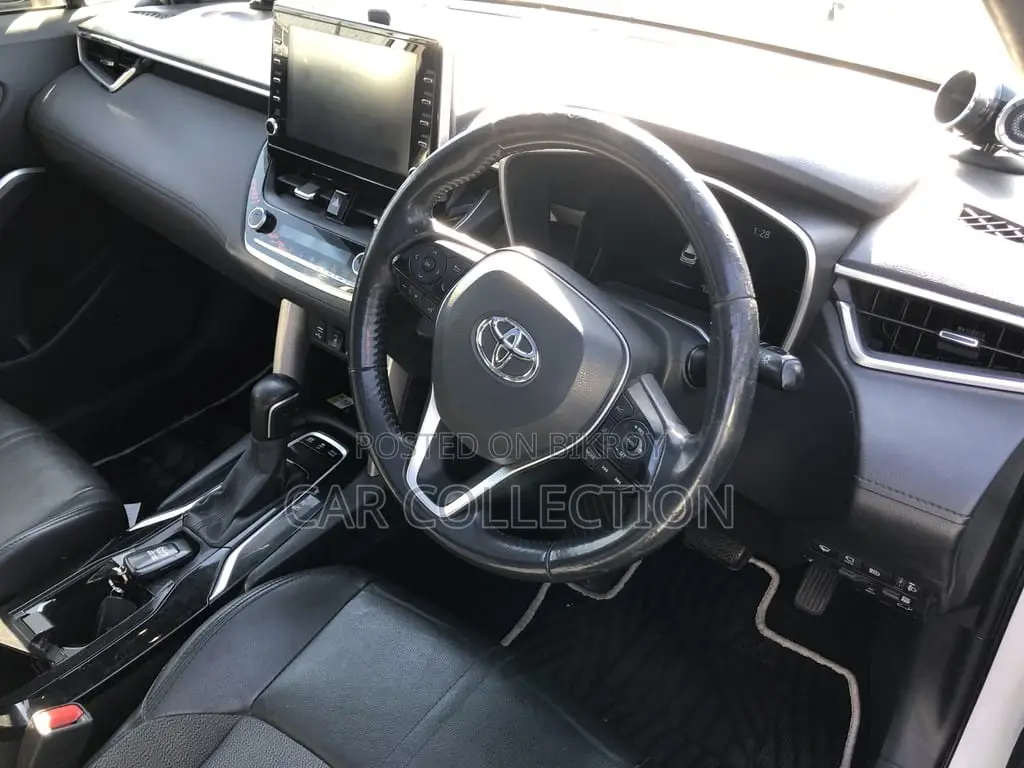 Toyota Corolla Cross Z LEATHER 2021