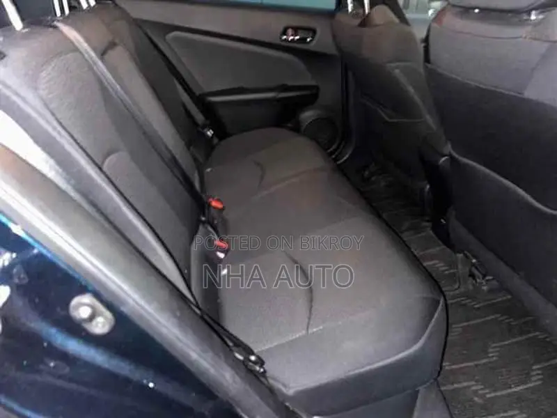 Toyota Prius S MICA BLUE 2021
