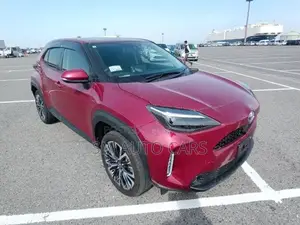 Toyota Yaris Cross Z রেড ৪ পয়েন্ট ২০২১