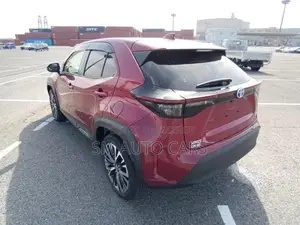 Toyota Yaris Cross Z রেড ৪ পয়েন্ট ২০২১