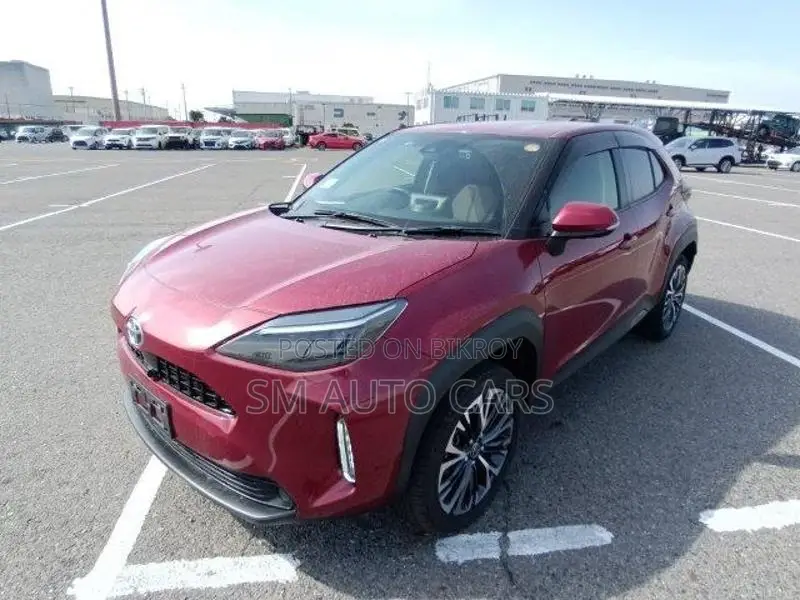 Toyota Yaris Cross Z রেড ৪ পয়েন্ট ২০২১