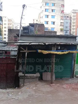 চলমান ফ্ল্যাট শেয়ার @ বিক্রয়ের জন্য ১৯২৪ এসএফটি দক্ষিণমুখী