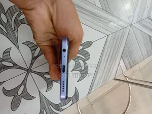 Vivo Y17 . (Used)
