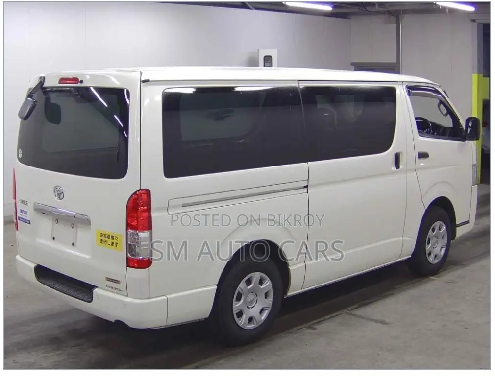Toyota Hiace GL White Single AC 2021