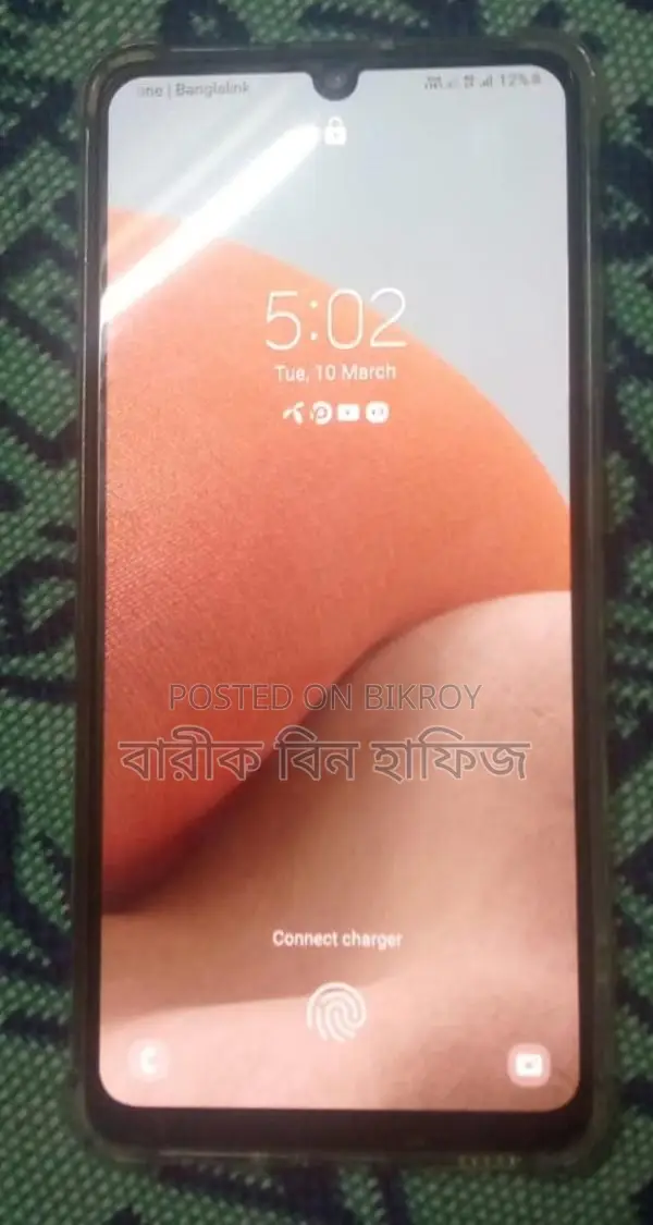 Samsung Galaxy A32 . (Used)
