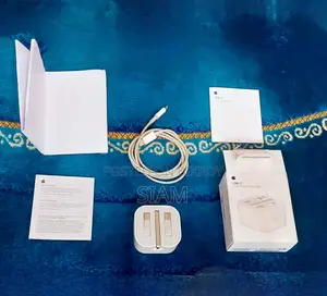 Apple iPhone Original Charger 20w