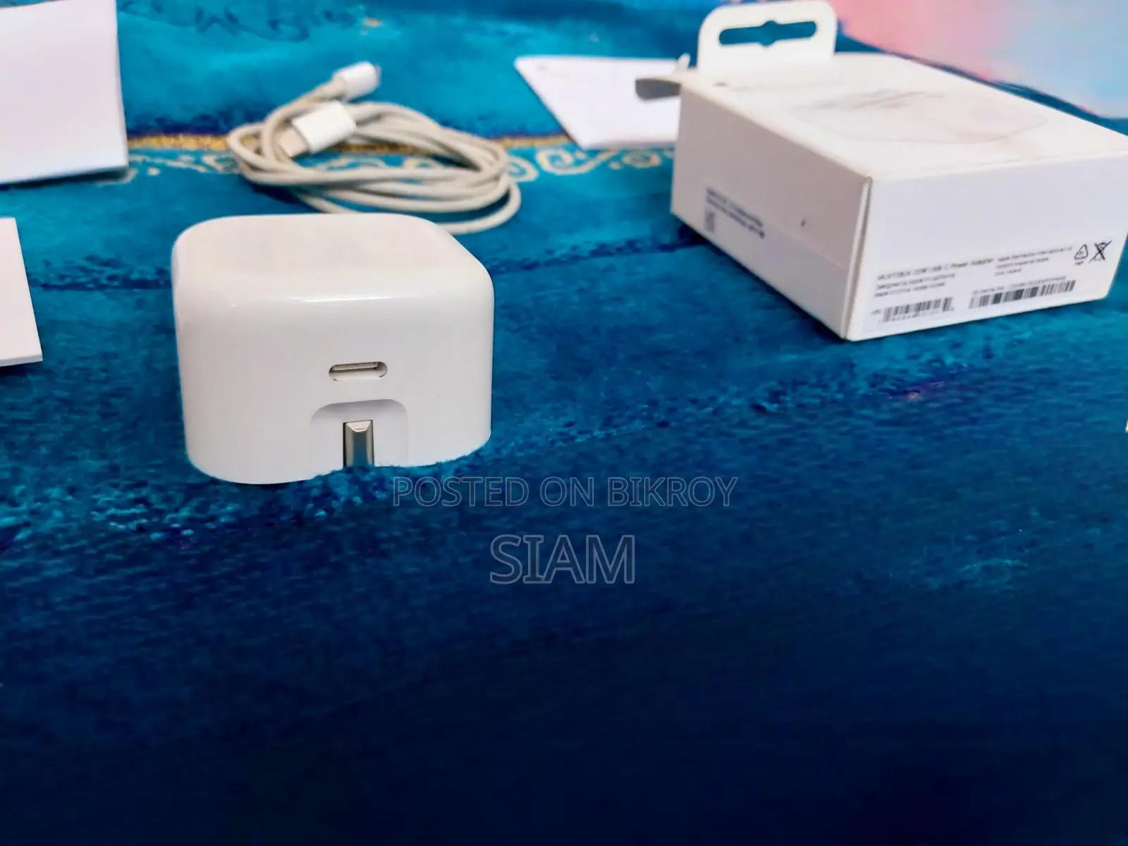 Apple iPhone Original Charger 20w
