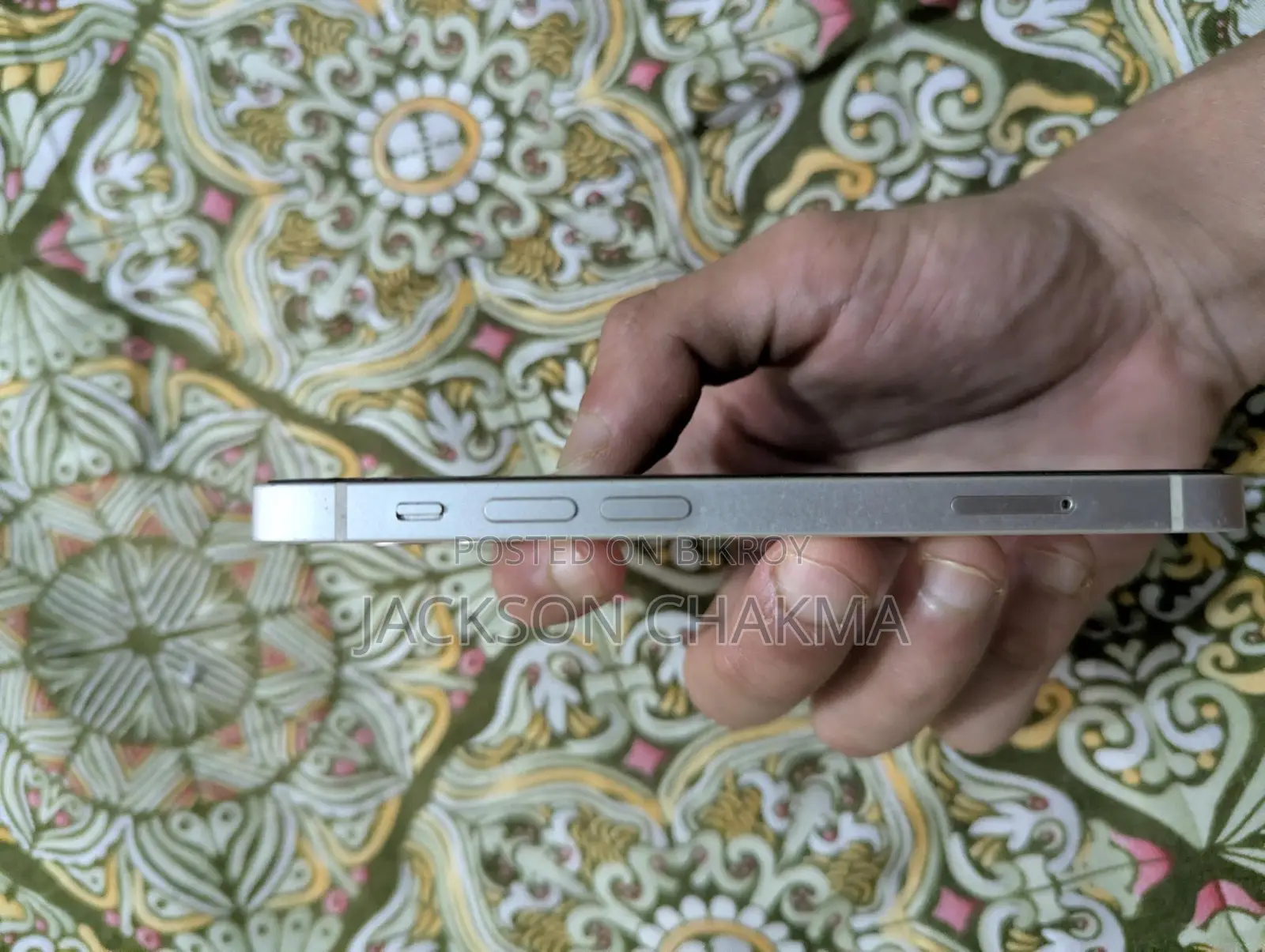 Apple iPhone 12 Mini (Used)