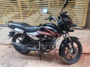 TVS Phoenix 2017