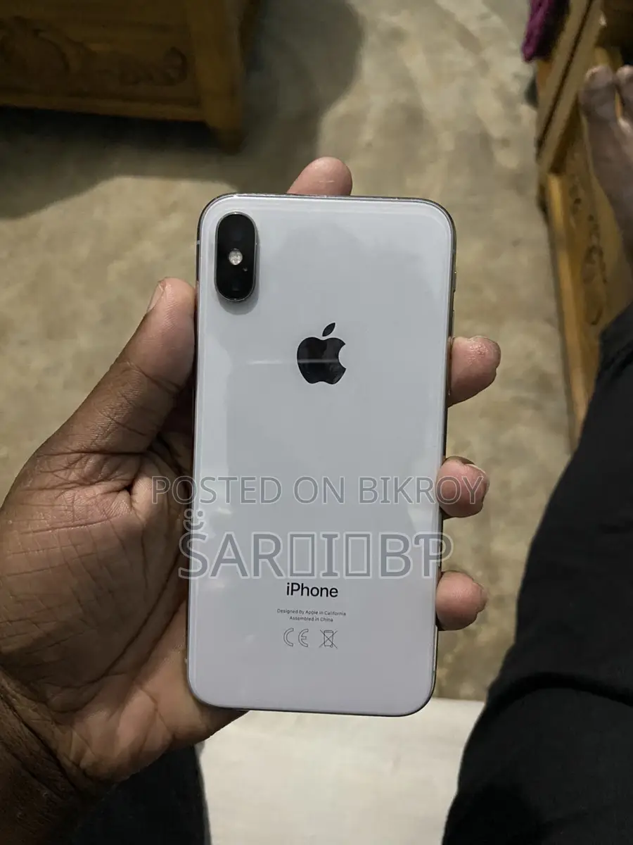 Apple iPhone X (Used)