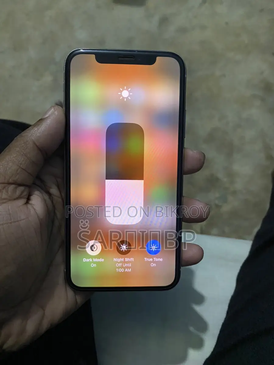 Apple iPhone X (Used)