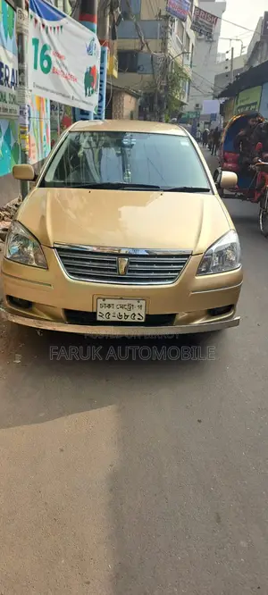 Toyota Premio F 2005