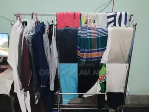 স্টেইনলেস স্টিলের কাপড় রাখার র‍্যাক বিক্রি হবে – প্রায় নতুন