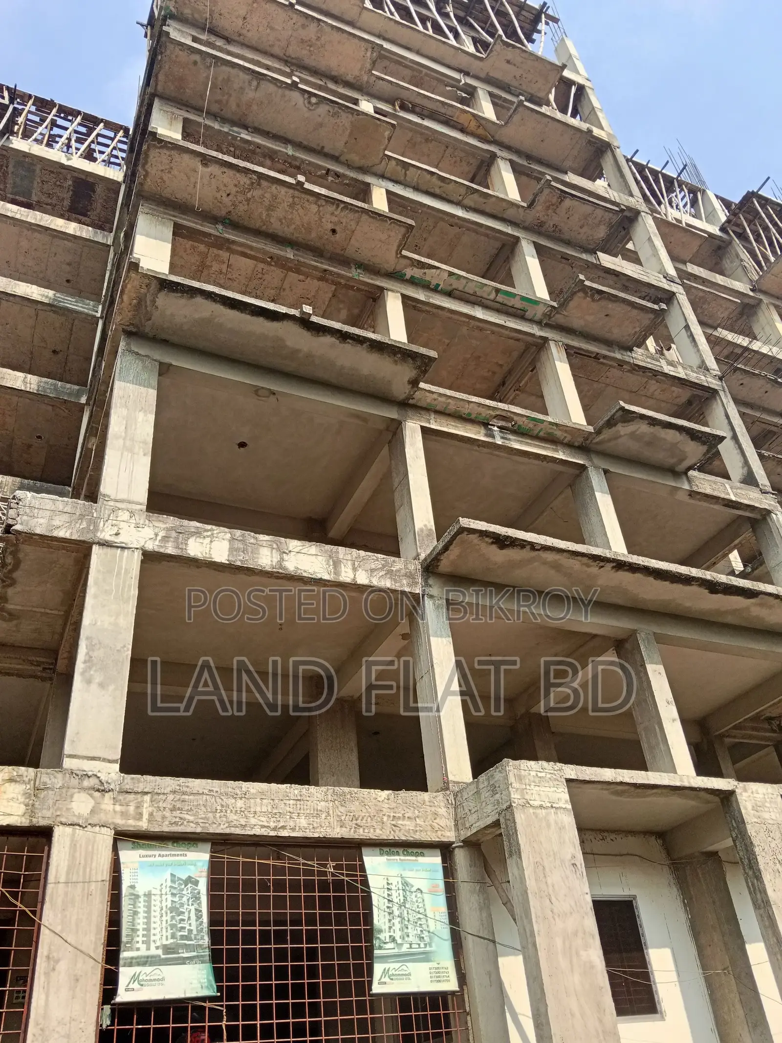 SOUTH FACING FLAT for SALE 1300 SFT ROAD SIDE
