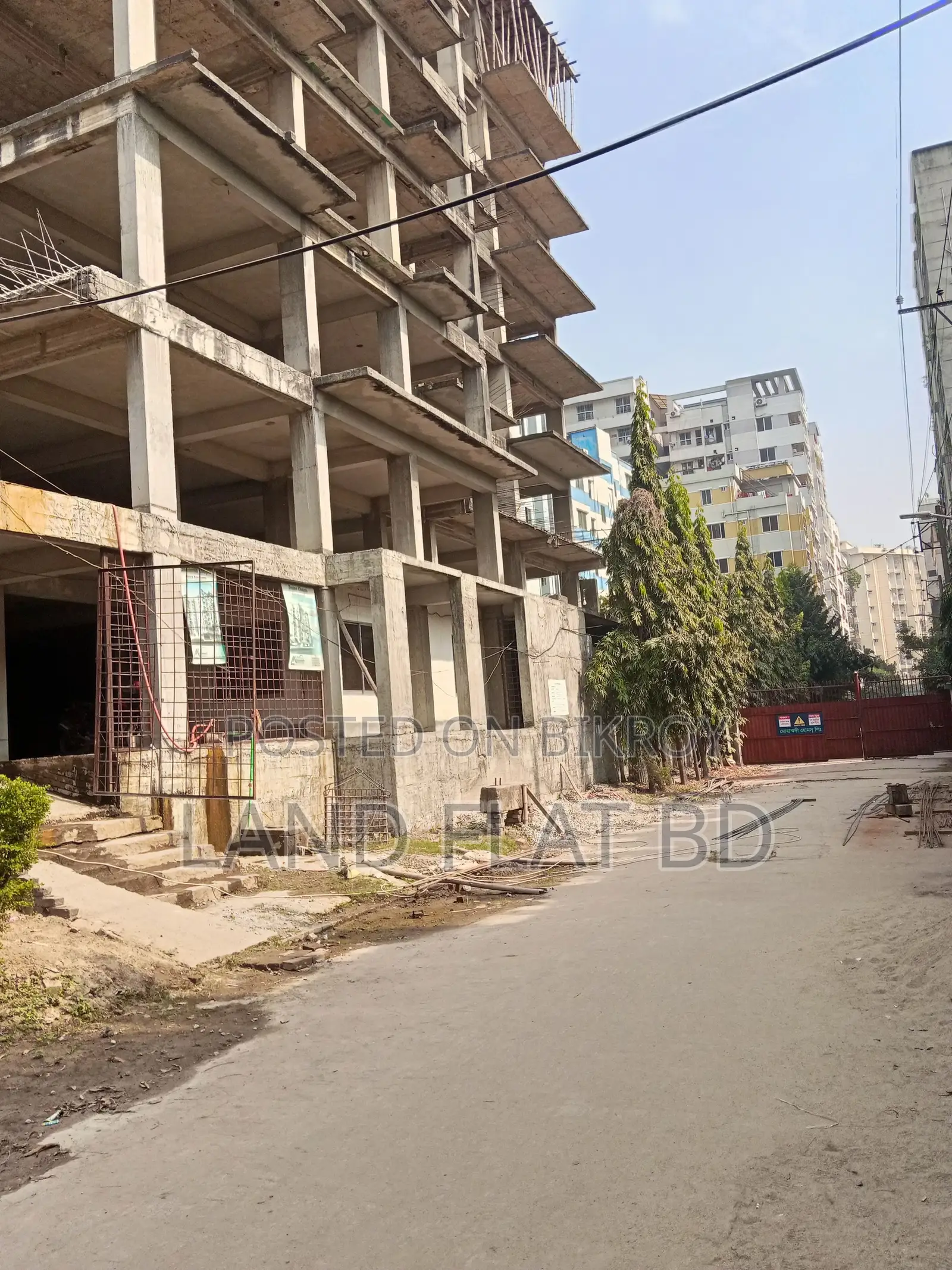 SOUTH FACING FLAT for SALE 1300 SFT ROAD SIDE