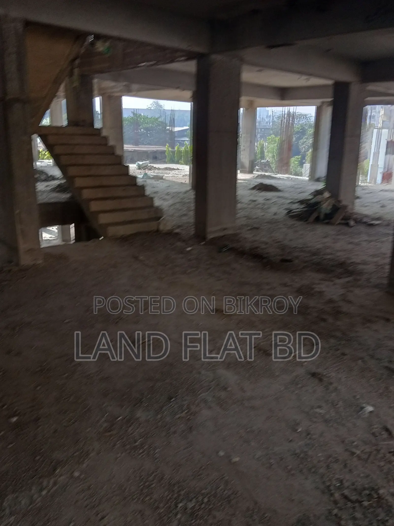 SOUTH FACING FLAT for SALE 1300 SFT ROAD SIDE