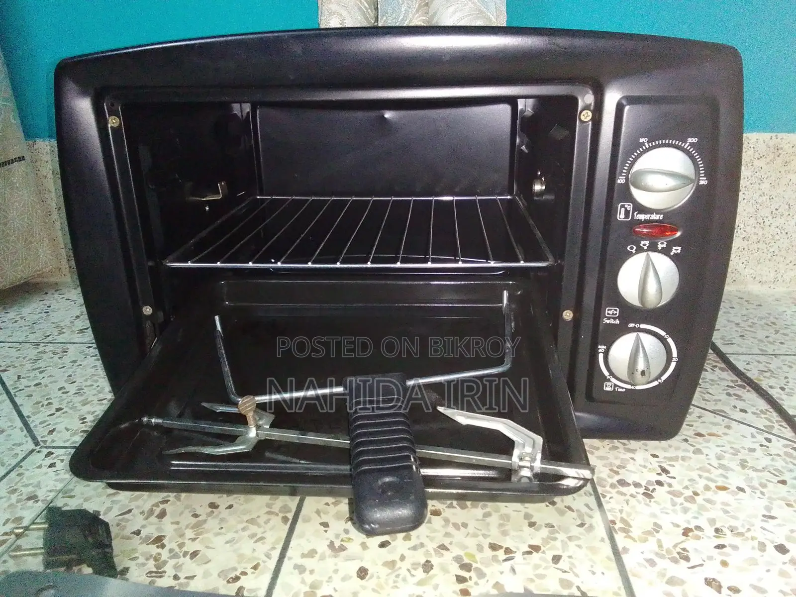Electronic Toaster Oven