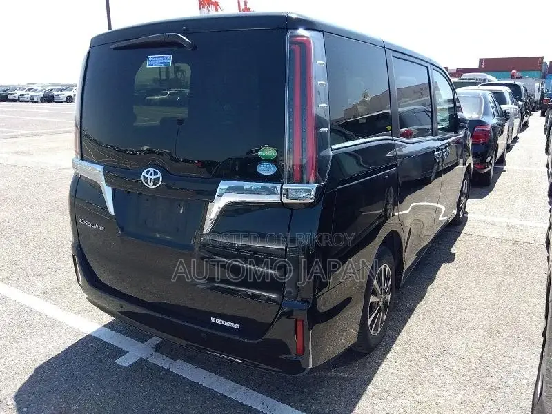 Toyota Esquire GI 2020