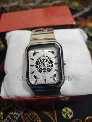 Square shape watch