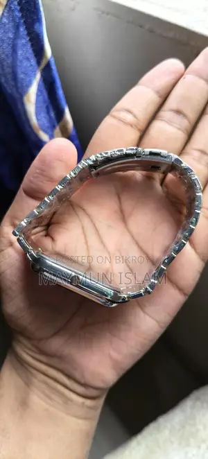 Square shape watch